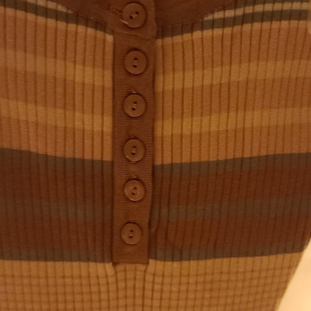 DRESS - Picture 3 of 5